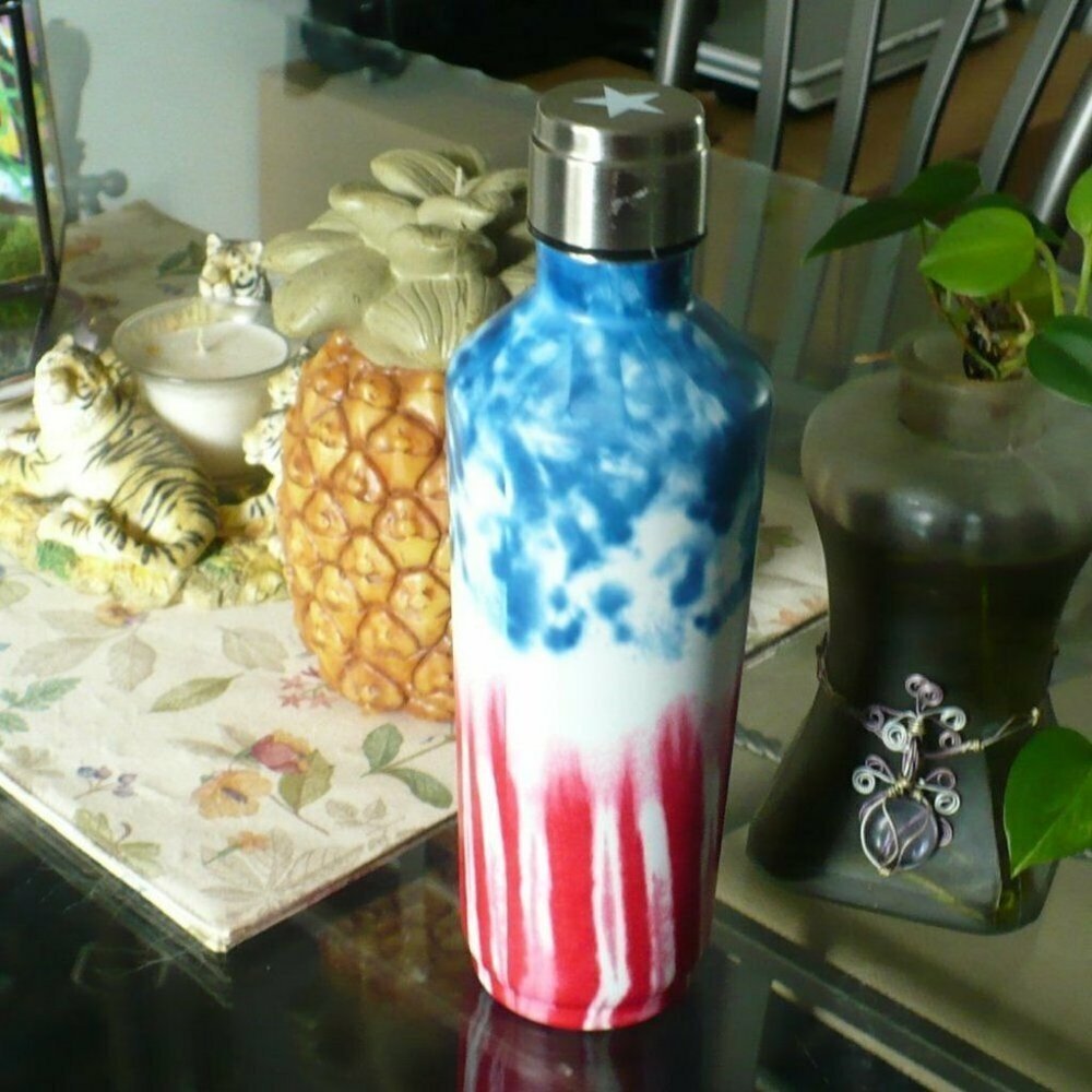 ❤️ Tie Dye Stainless Steel Bottle Red, White, & Blue 17 ounces Flask NWT